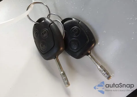 2013 Ford Transit Connect Xlt z USA, uszkodzony, nr VIN NM0LS7DNXDT136790